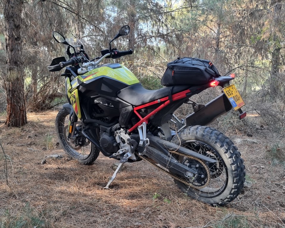 ב.מ.וו F900GS