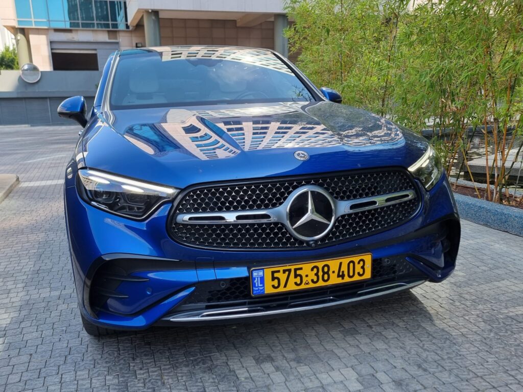 דגם SUV קופה