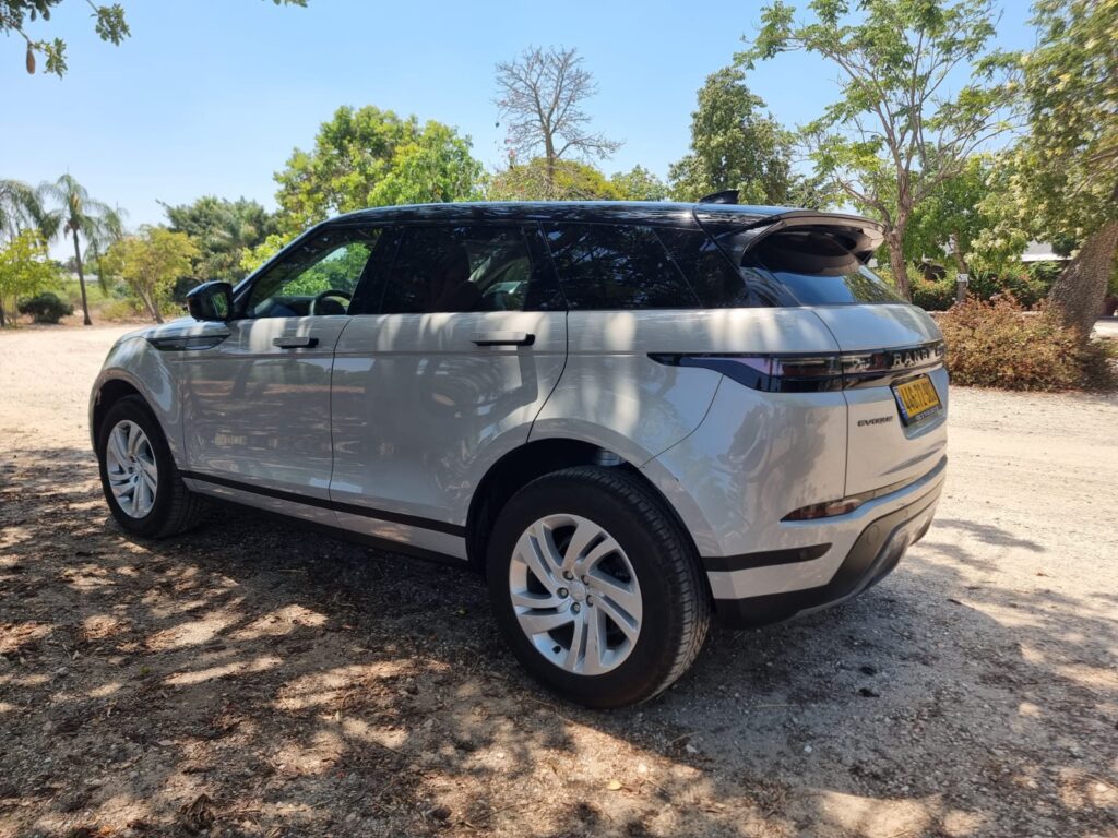 range rover evoque 2024